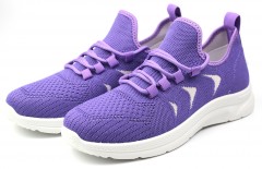 Кроссовки женские