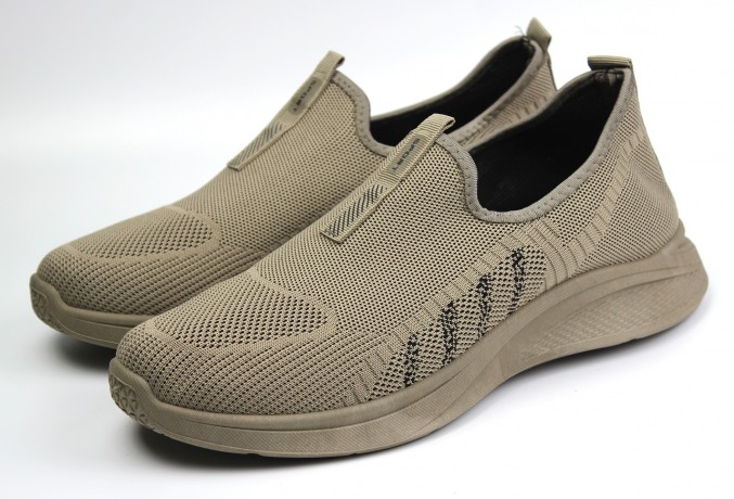 Кроссовки мужские    