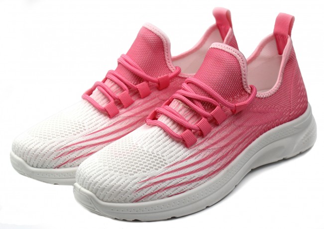 Кроссовки женские   