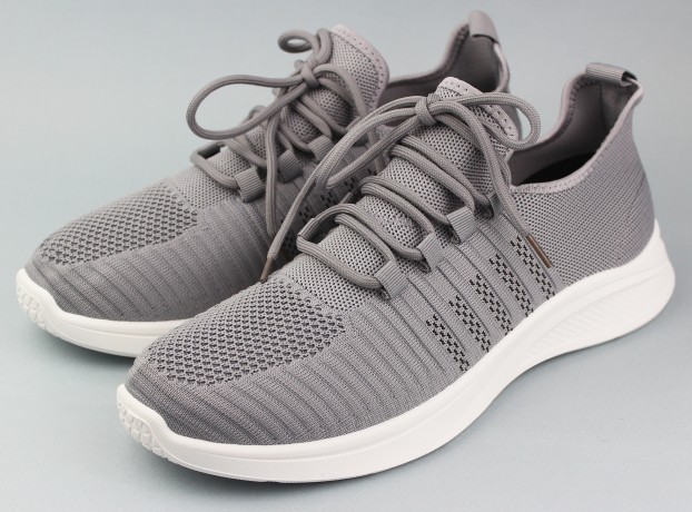 Кроссовки мужские 