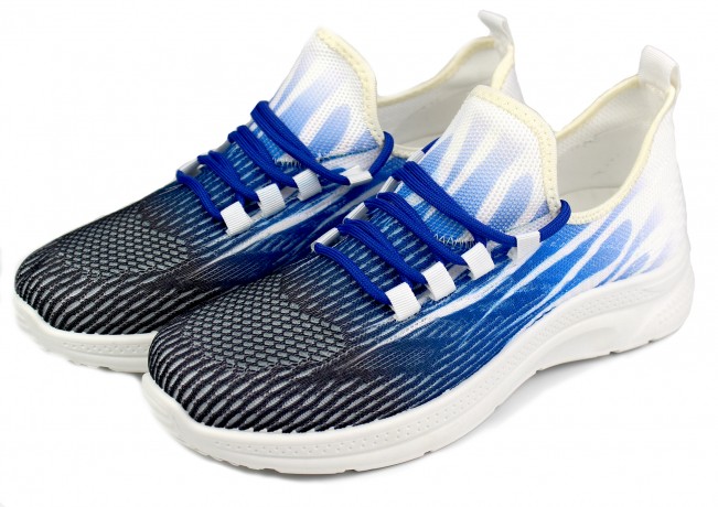 Кроссовки женские  