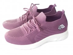 Кроссовки женские    