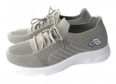 Кроссовки женские    