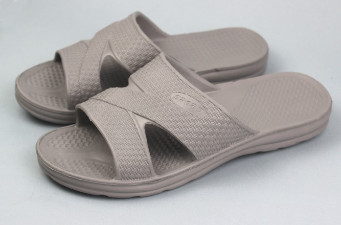 Сланцы мужские цельнолитые  