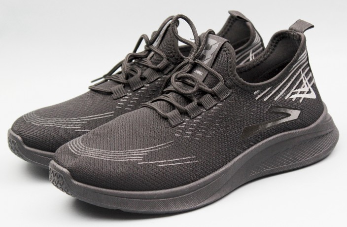 Кроссовки мужские