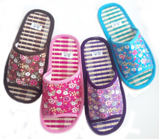 Тапочки женские открытые 