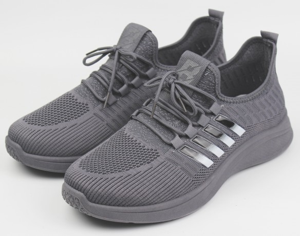 Кроссовки мужские