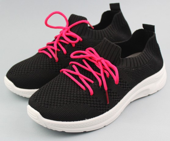 Кроссовки женские  