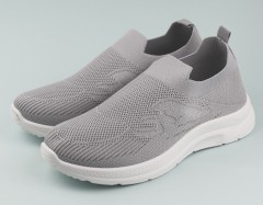 Кроссовки женские  