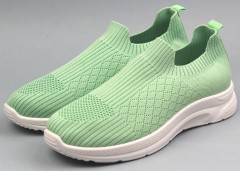 Кроссовки женские   