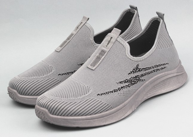 Кроссовки мужские    