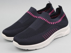 Кроссовки женские  