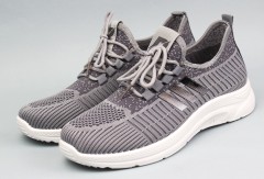 Кроссовки подростковые  