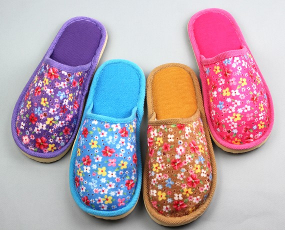 Тапочки женские закрытые 