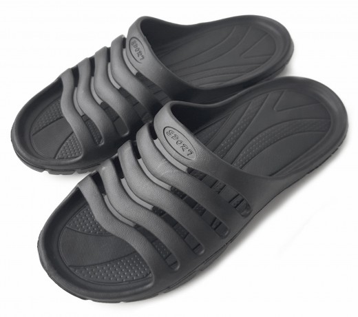 Сланцы мужские цельнолитые