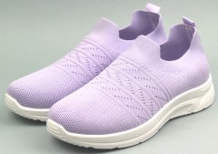 Кроссовки женские  