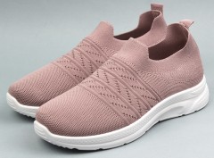 Кроссовки женские   