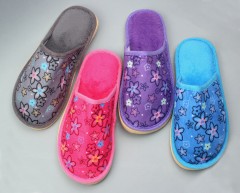 Тапочки  женские закрытые  