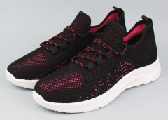 Кроссовки женские  