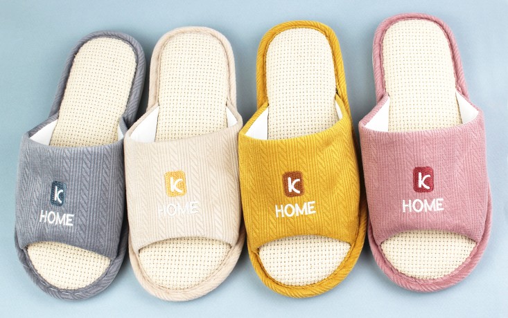 Тапочки женские открытые  