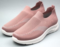 Кроссовки женские 