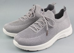 Кроссовки женские  