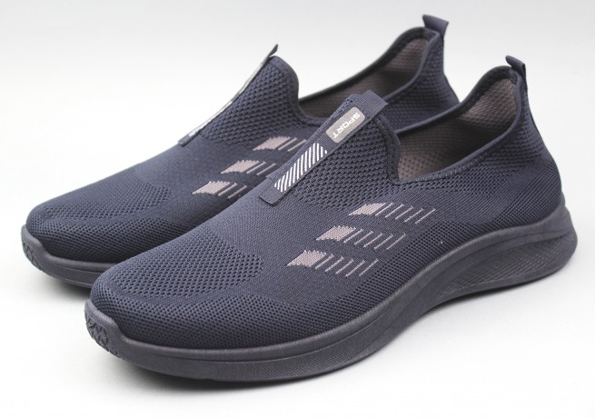 Кроссовки мужские   