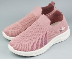 Кроссовки женские   