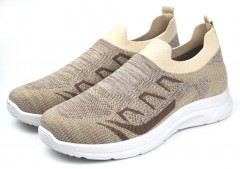 Кроссовки женские    