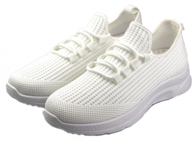 Кроссовки женские