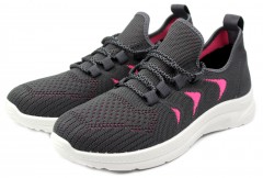 Кроссовки женские   