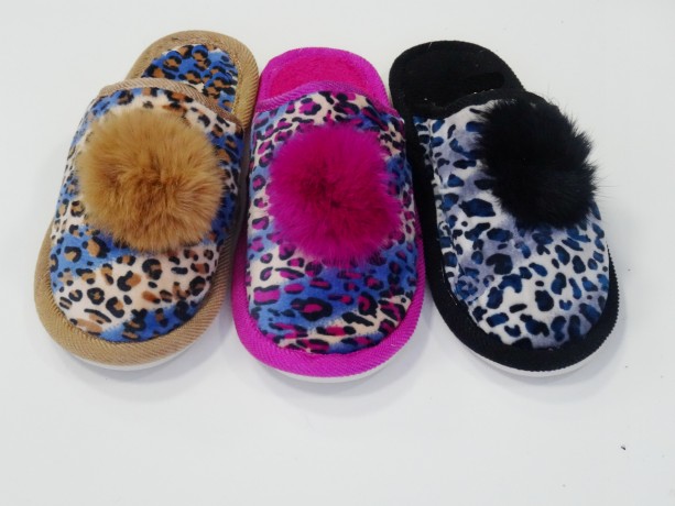 Тапочки женские закрытые