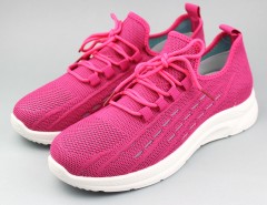 Кроссовки женские  