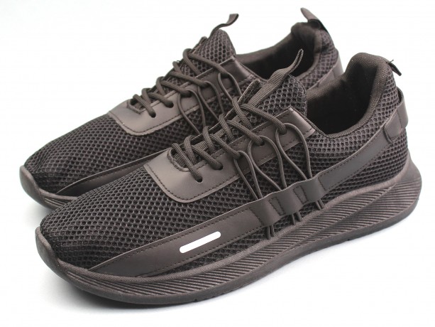 Кроссовки мужские 