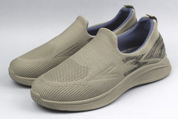 Кроссовки мужские 