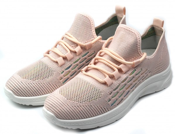 Кроссовки женские    