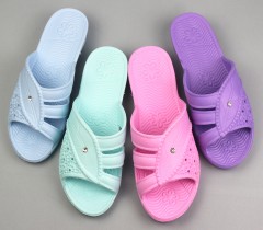 Сланцы женские 