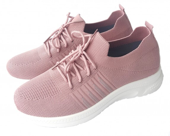 Кроссовки женские   