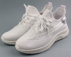 Кроссовки женские  