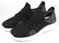 Кроссовки женские  