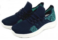 Кроссовки женские  