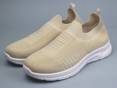 Кроссовки женские   