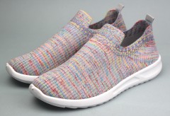 Кроссовки женские     