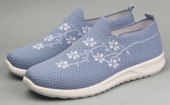 Кроссовки женские      