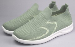 Кроссовки женские  